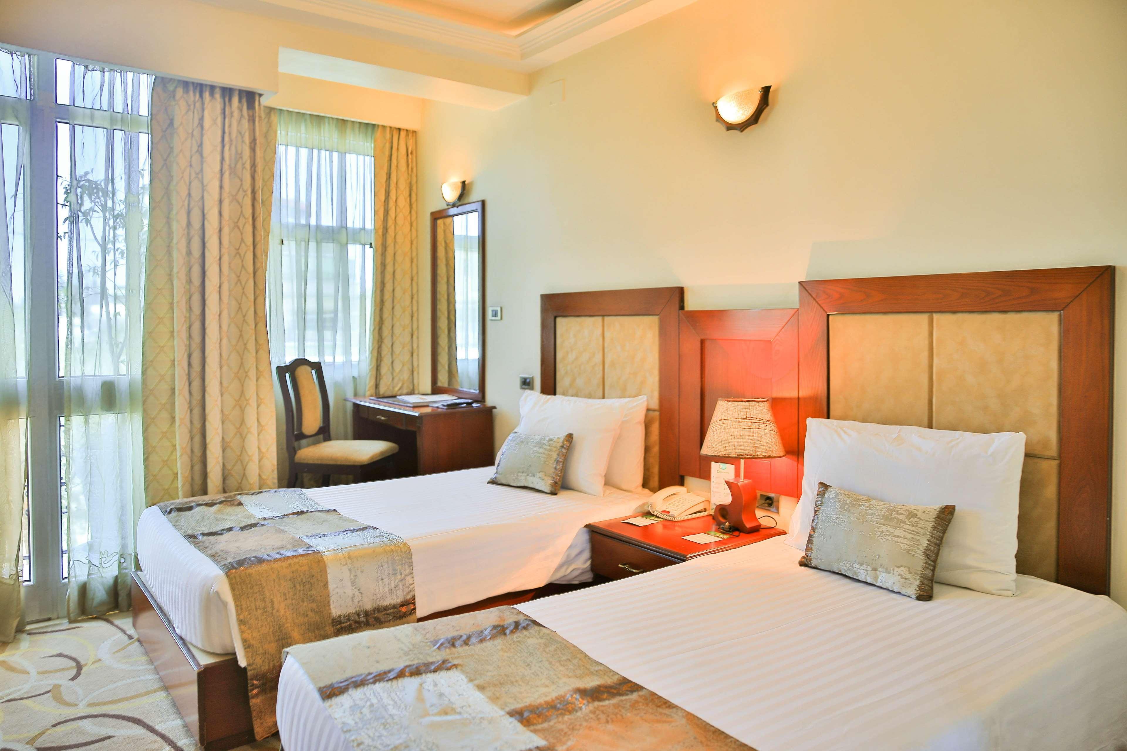 Swiss Inn Nexus Hotel Аддис-Абеба Экстерьер фото