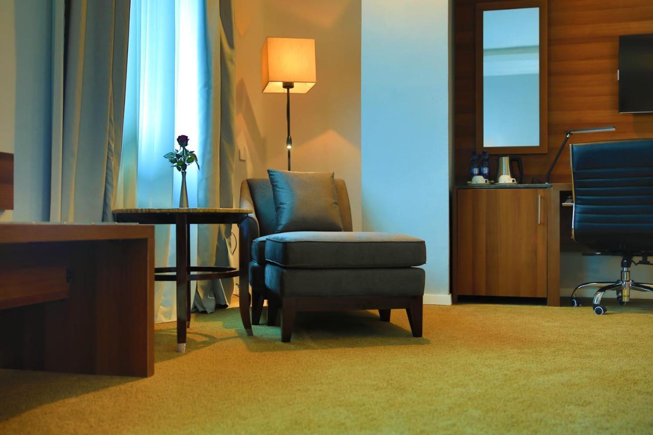 Swiss Inn Nexus Hotel Аддис-Абеба Экстерьер фото