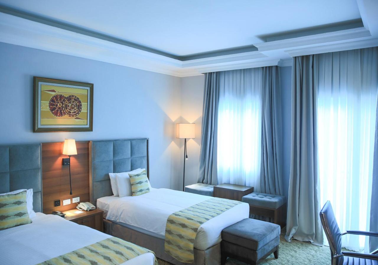 Swiss Inn Nexus Hotel Аддис-Абеба Экстерьер фото